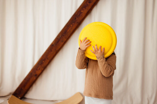 Stapelstein akmenukas | GELTONA