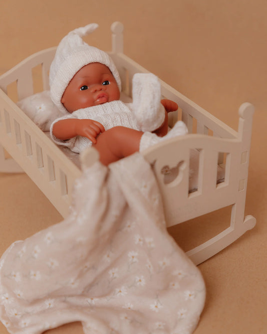 Lėlė Lupitas | DŽIAUGSMAS